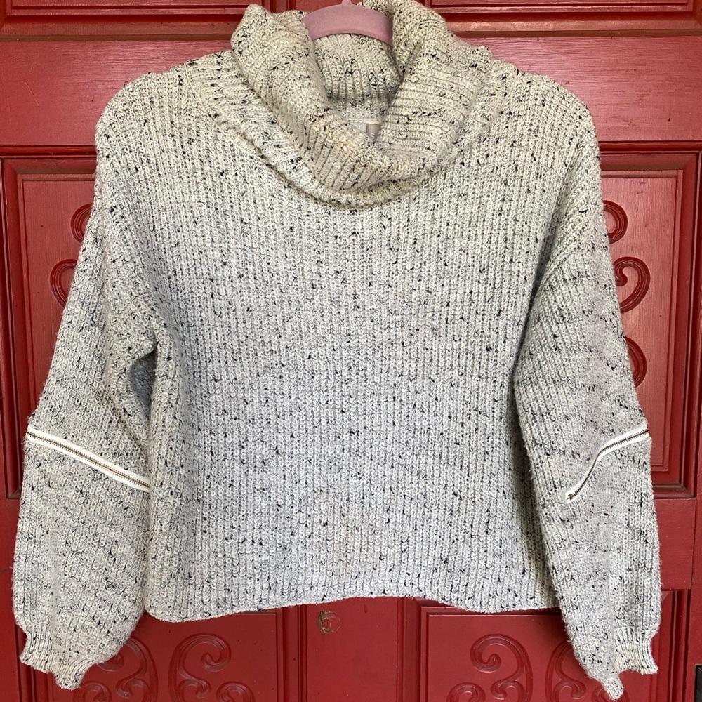 LF Light Grey Zipper Sweater